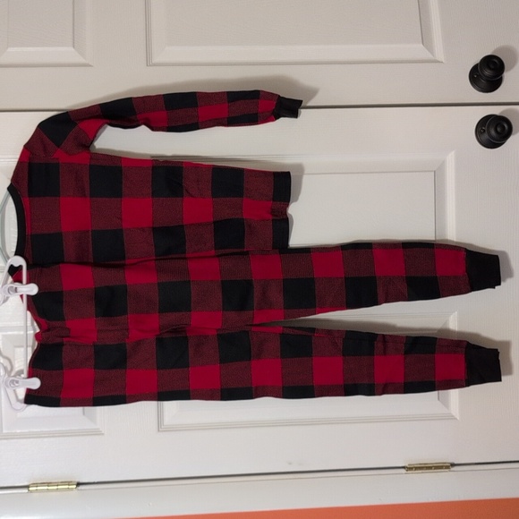 Children's Place Red and Black Buffalo Plaid Christmas Kids Pajama Set NWT - Picture 6 of 7